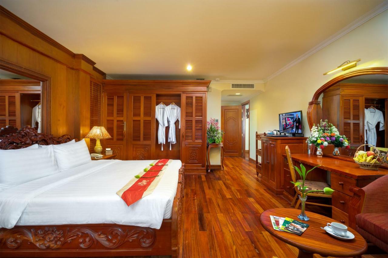Hotel Dragon Royal Angkor Siem Reap Esterno foto