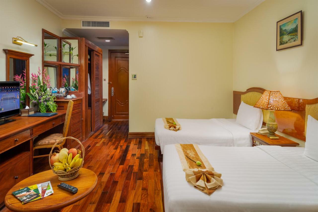 Hotel Dragon Royal Angkor Siem Reap Esterno foto