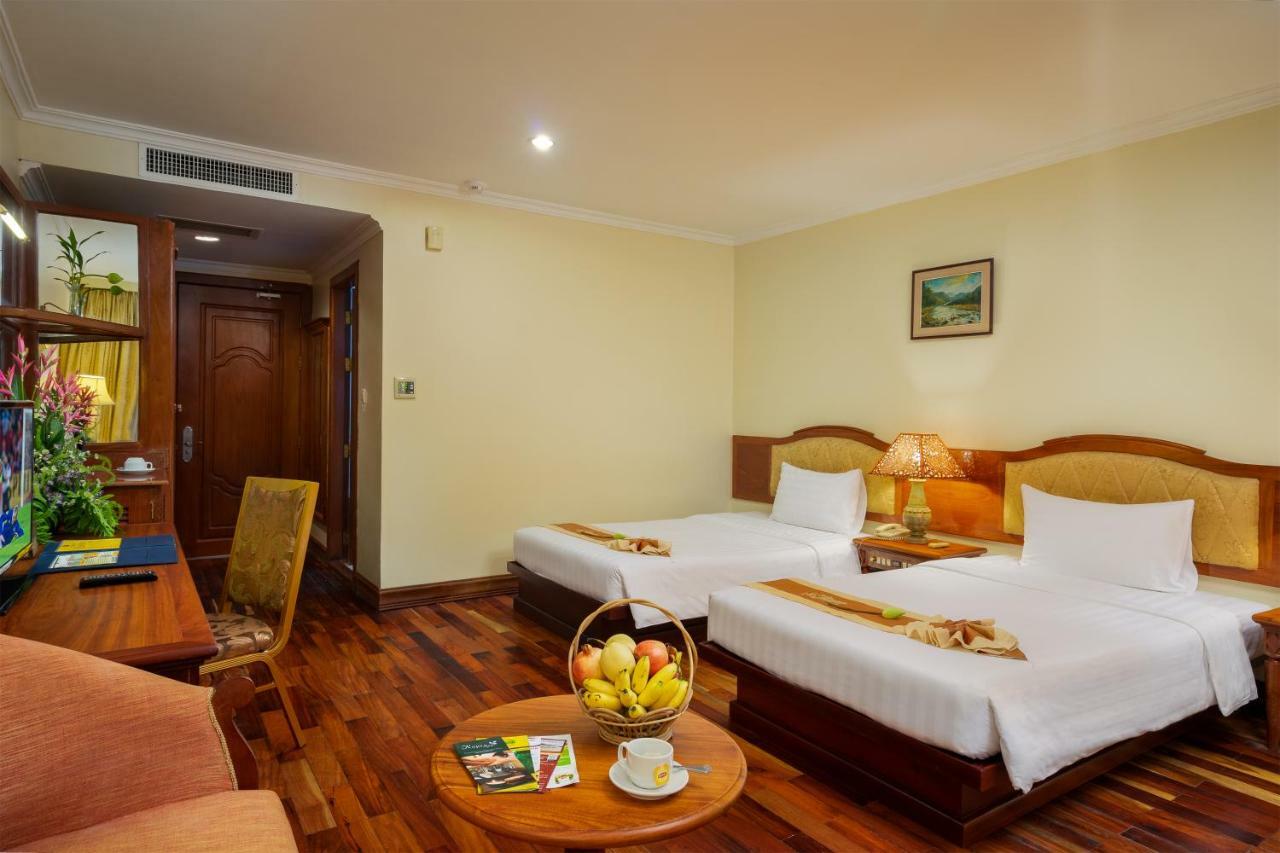 Hotel Dragon Royal Angkor Siem Reap Esterno foto