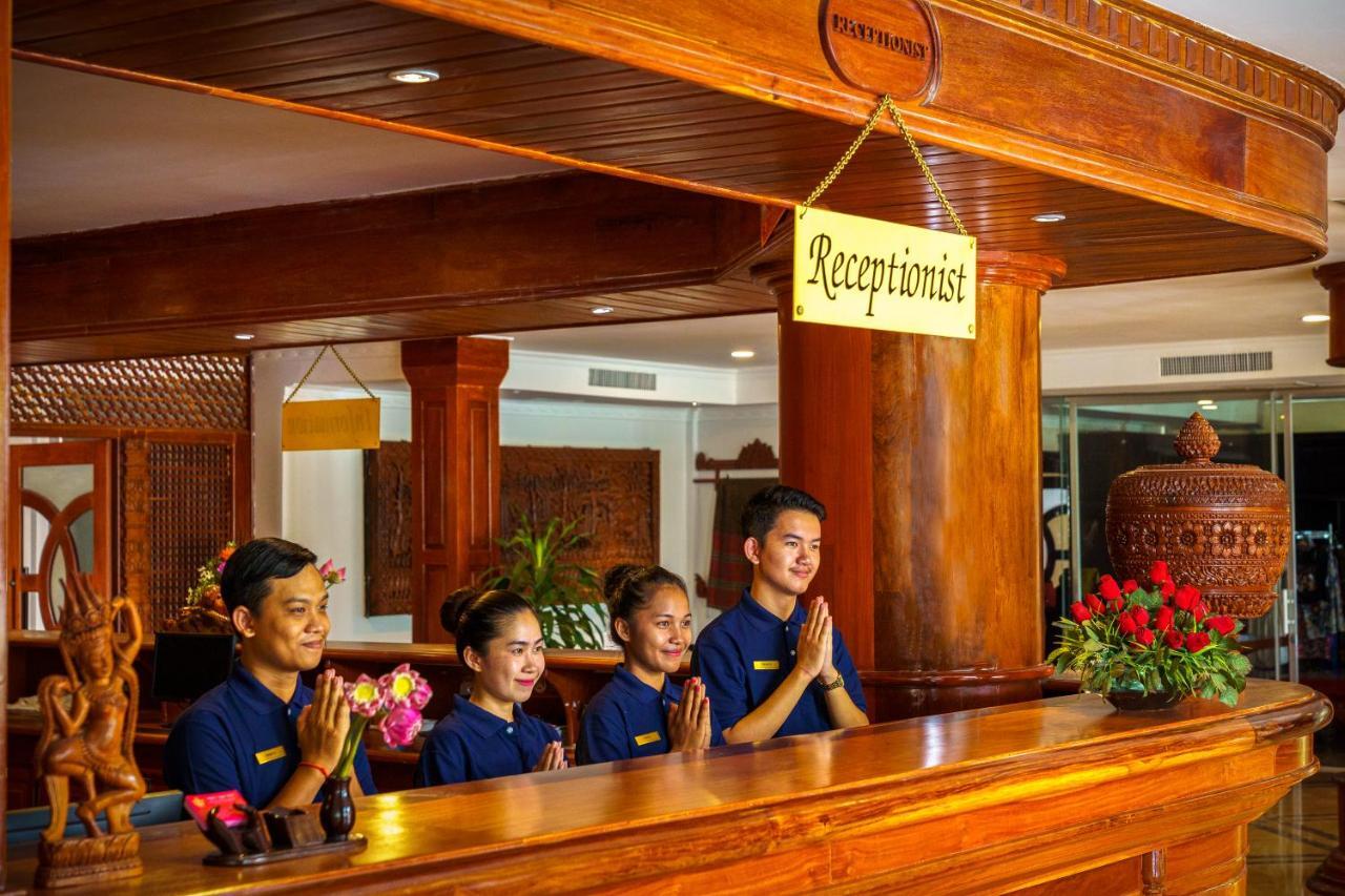 Hotel Dragon Royal Angkor Siem Reap Esterno foto