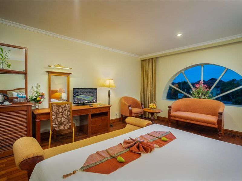 Hotel Dragon Royal Angkor Siem Reap Esterno foto